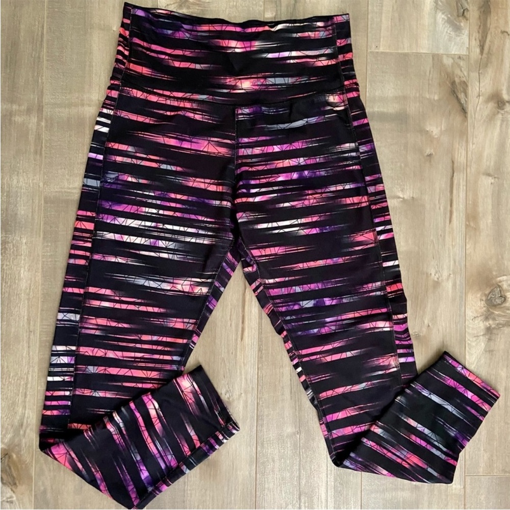 C9 Champion Geo Striped High-Waisted Leggings